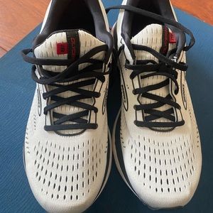 Mens sneakers - Brooks Glycerin